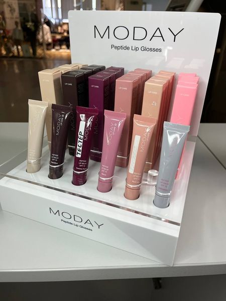 Бальзам для губ MODAY Femme Fatale Peptides Lips на основі пептидних комплексів Maxi-Lip та VOLUFORM 000793 фото