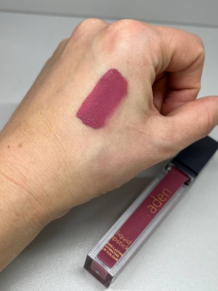 Матова стійка помада Aden Cosmetics Liquid Lipstick тон 33 000588 фото