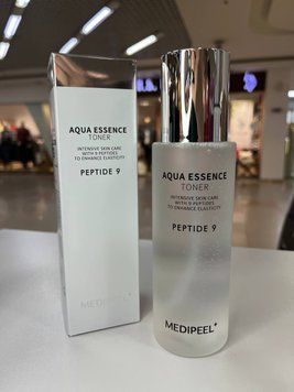 Есенція-тонер омолоджувальна з комплексом пептидів Medi Peel Peptide 9 Aqua Essence Toner 000994 фото
