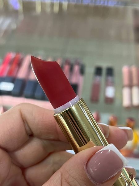Помада для губ м&rsquo;яка матова TopFace ProHD Soft Matte 010 Crazy For You (червоний) 000415 фото