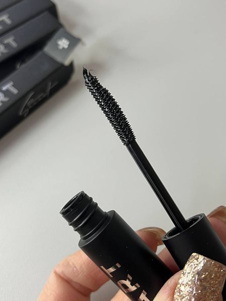 EXTRA LONG WEAR VOLUMIZIING MASCARA BLACK туш для вій 000619 фото