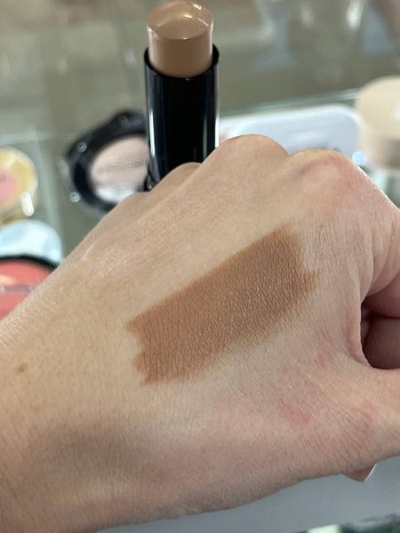Контур-стік Topface Skin Twin 001 Truffle (світло-бежевий, холодний)  000374 фото