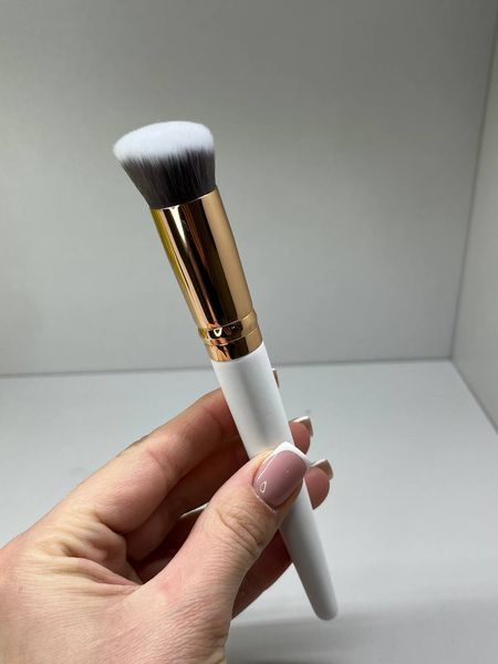 Пензлик для тональної основи Topface Setting Foundation Brush 20 000423 фото